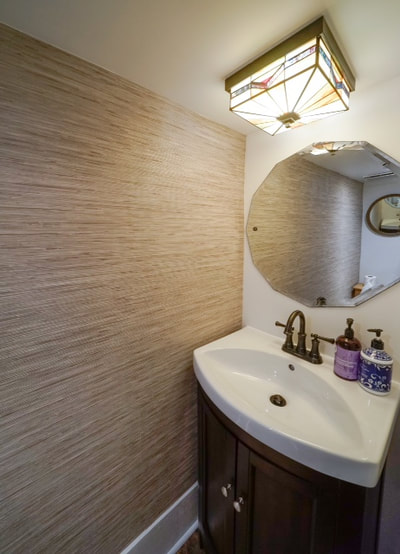 This Arnprior B&B has a renovated downstairs powder room